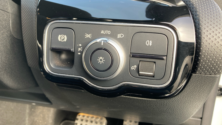 Mercedes-Benz CLA 200 AMG Line Premium 4dr Tip Auto Petrol Saloon